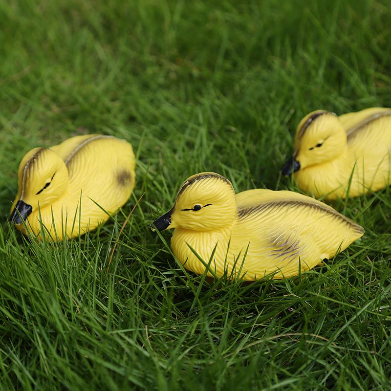 Pisces Pond Decoy Floating Baby Ducklings -Set of 3