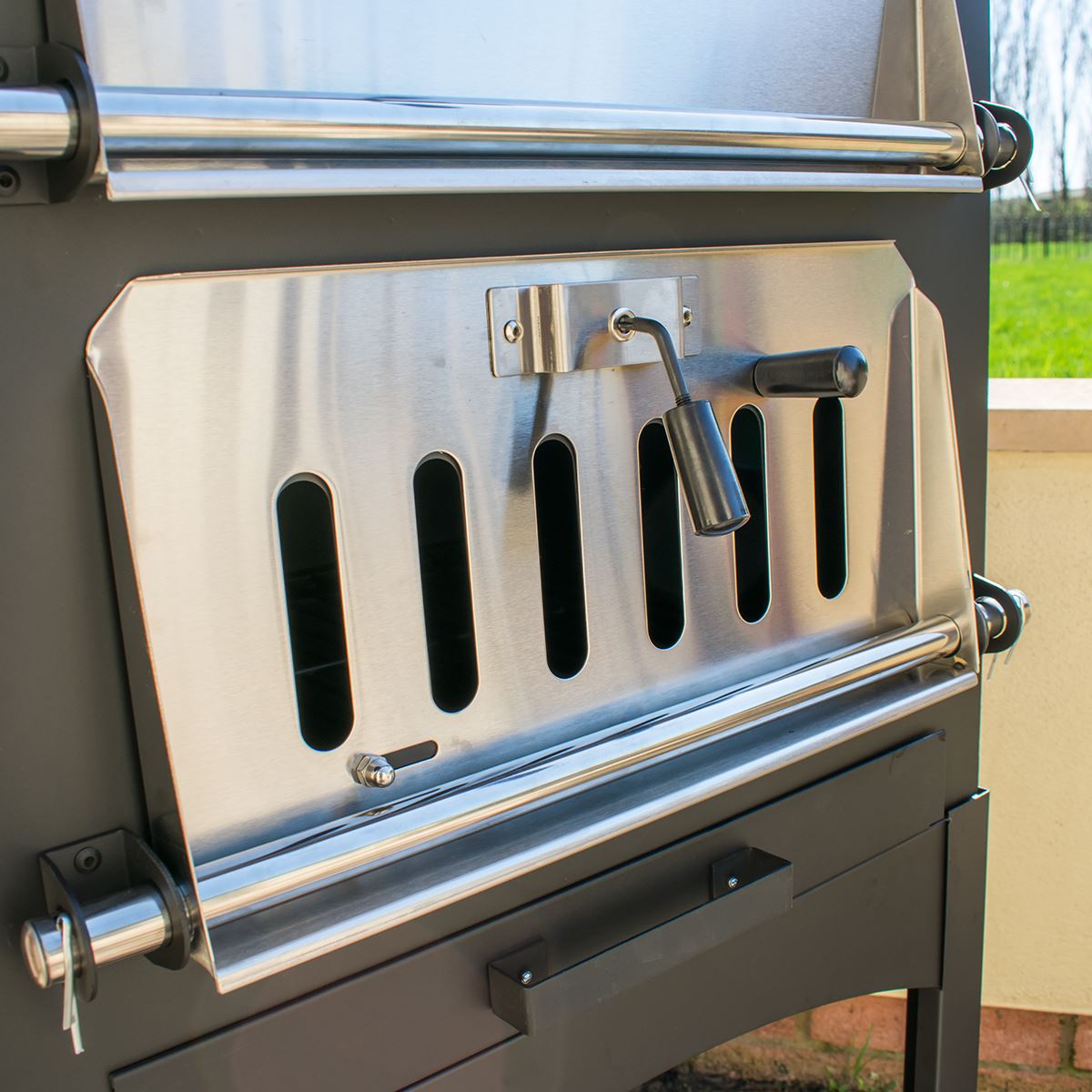 KCT Outdoor Wood Fired Pizza Oven with Tool Set
