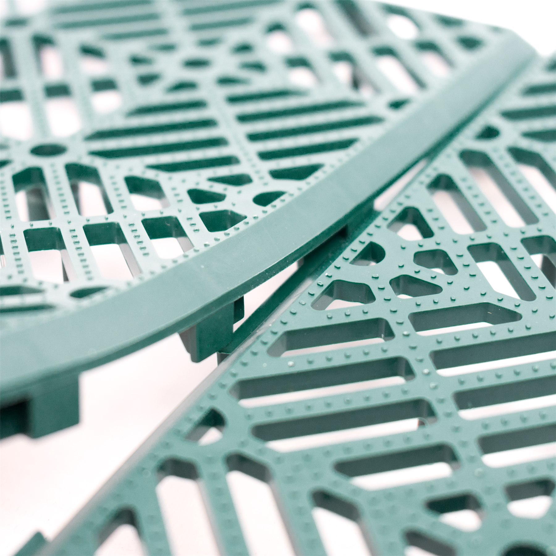 KCT Green Garden Path and Patio Decking Interlocking Tiles - 5 Pieces