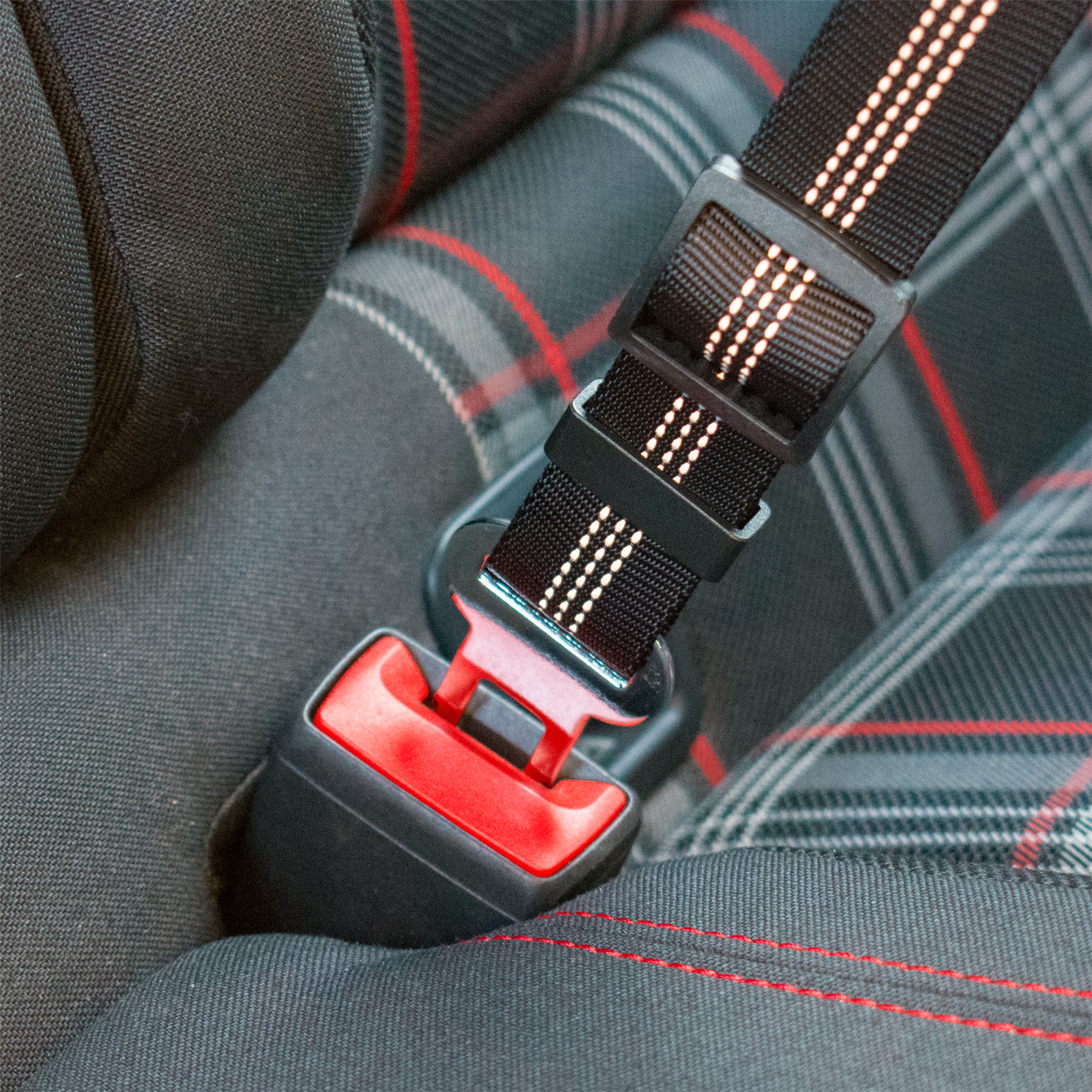 KCT Anti Shock Dog Seat Belt Clips