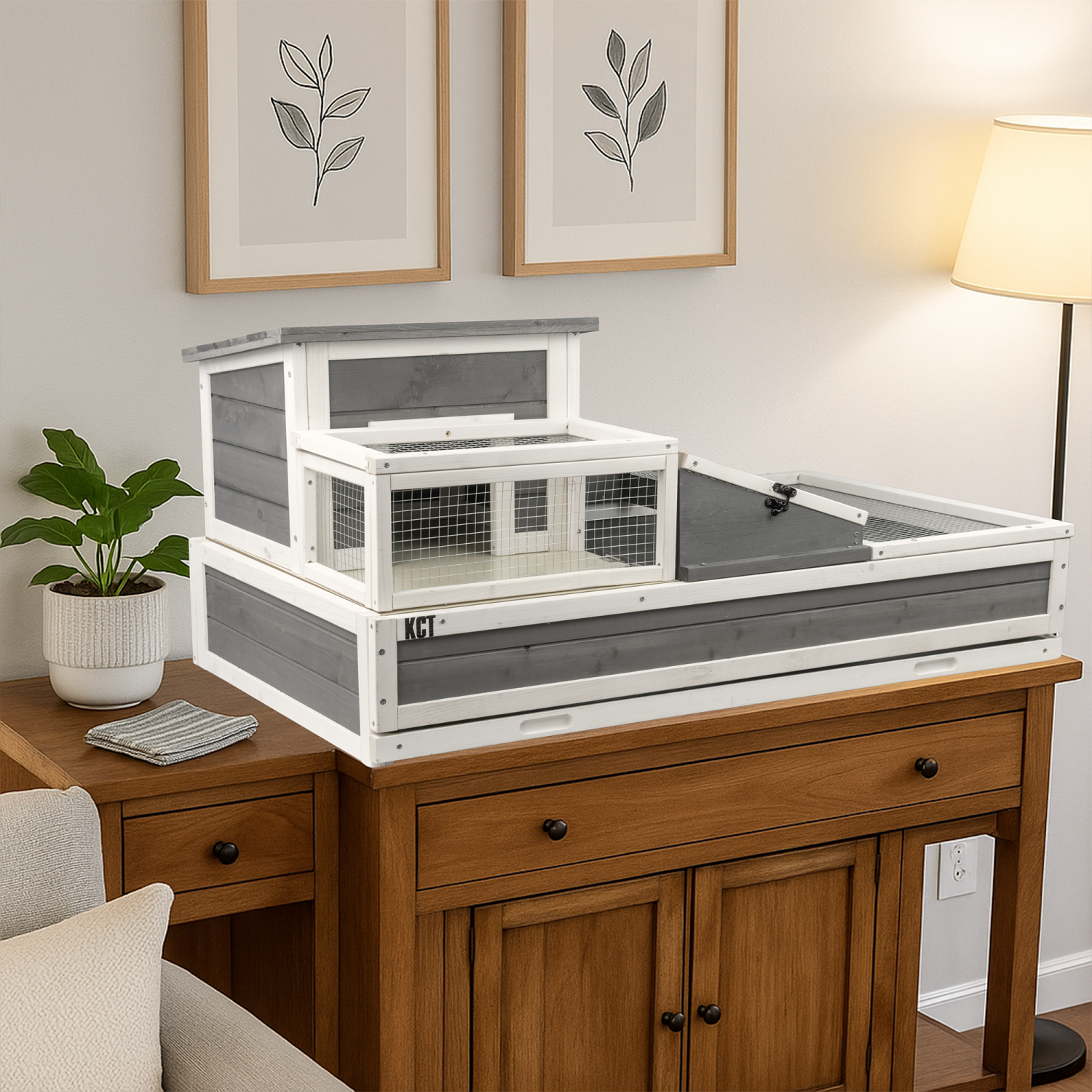 KCT Wooden Tortoise House and Run
